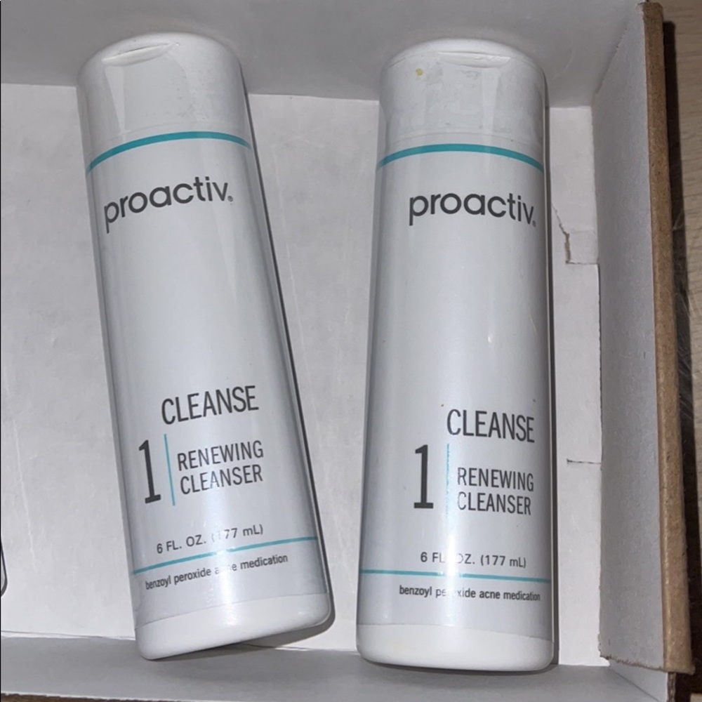Brand new never used Proactiv Renewing Cleanser